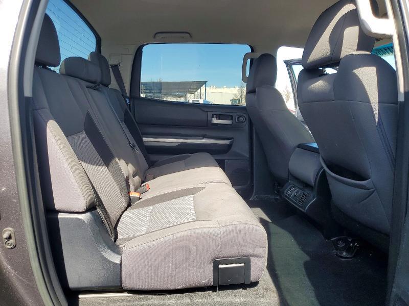 2015 Toyota Tundra Crewmax SR5