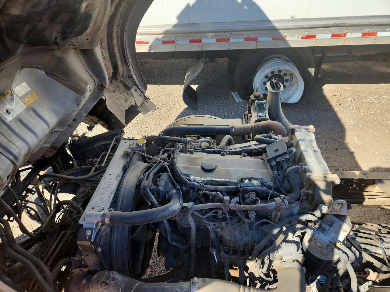 2008 Isuzu Nqr Truck cab and Chassis