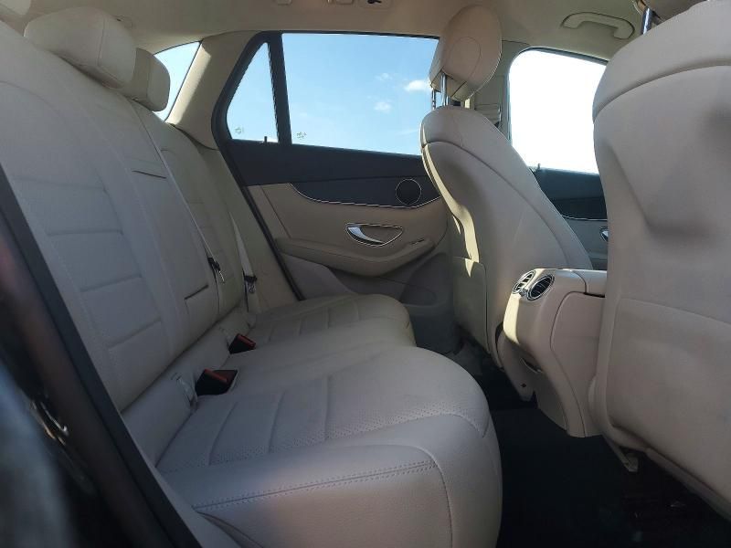 2022 Mercedes-Benz Glc 300