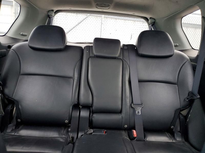 2010 Mitsubishi Outlander xls