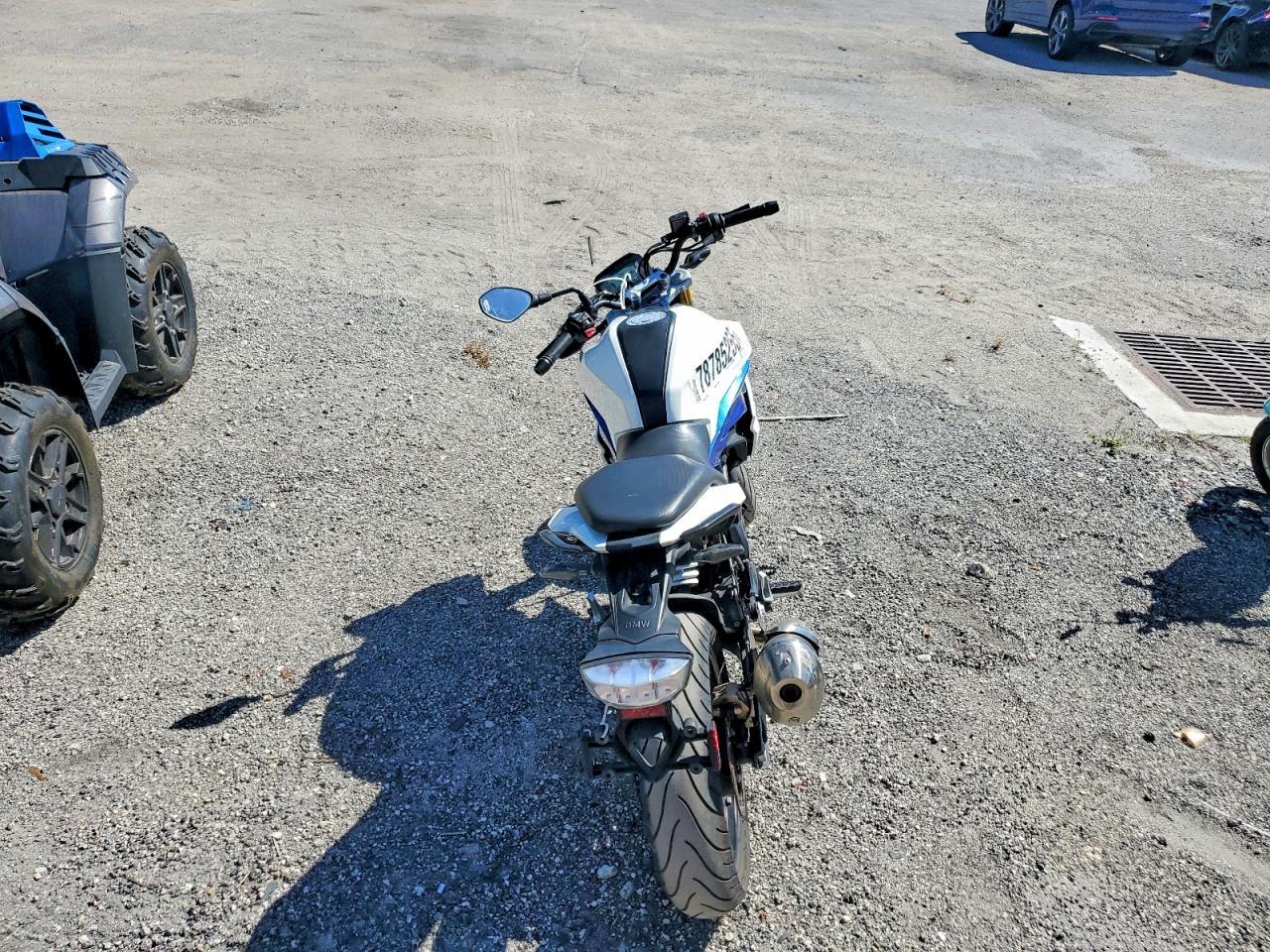 2021 BMW G310 R