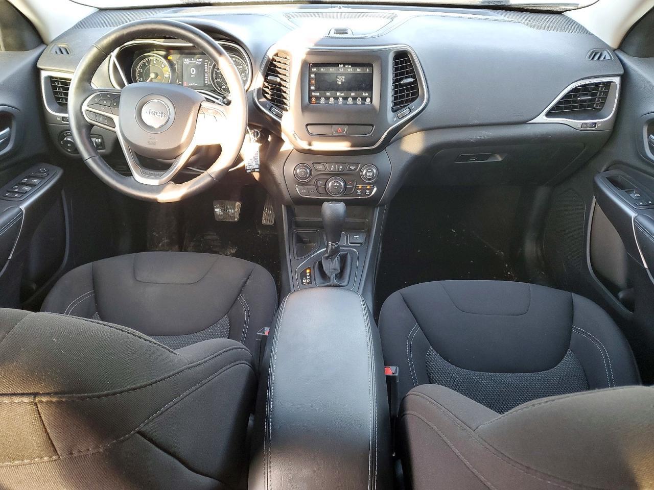 2019 Jeep Cherokee Latitude
