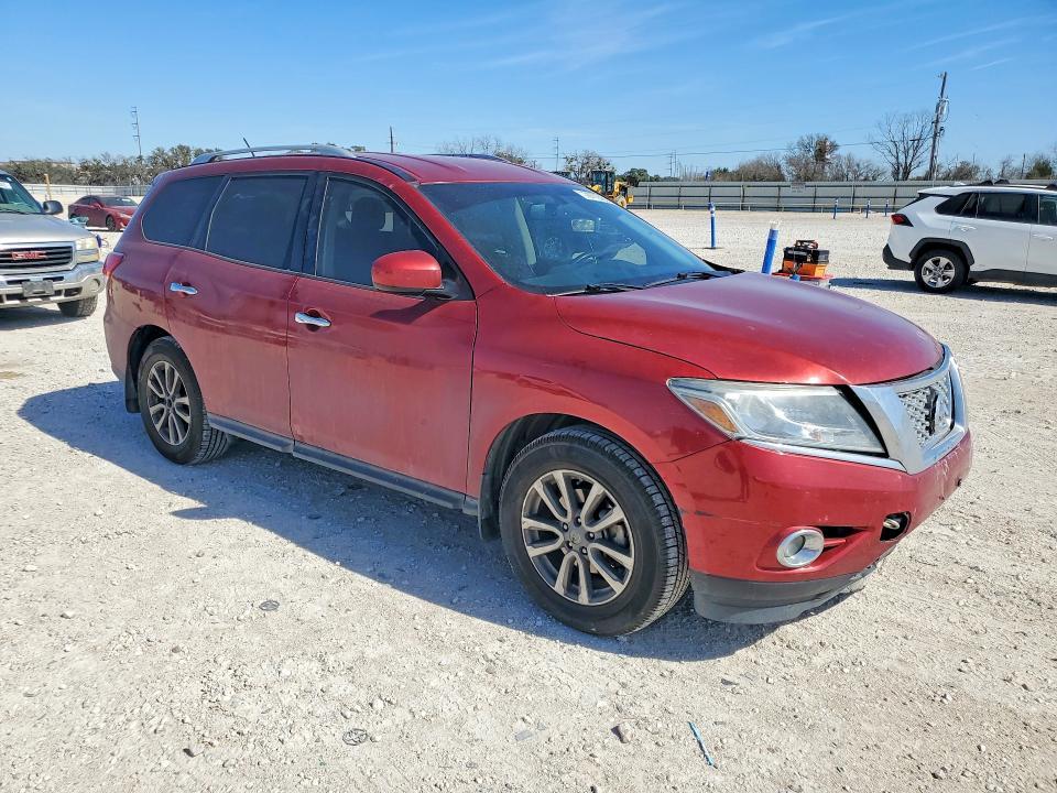 2015 Nissan Pathfinder sv