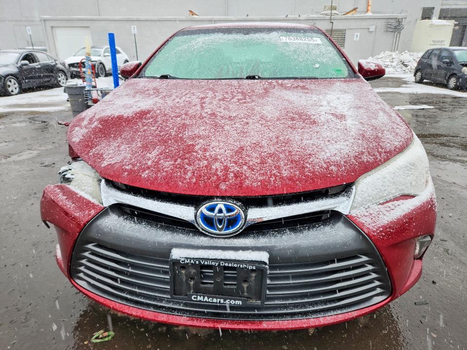 2016 Toyota Camry le