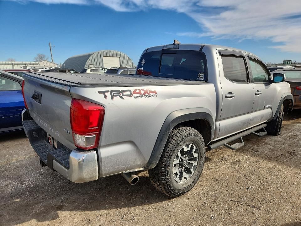 2017 Toyota Tacoma Double cab