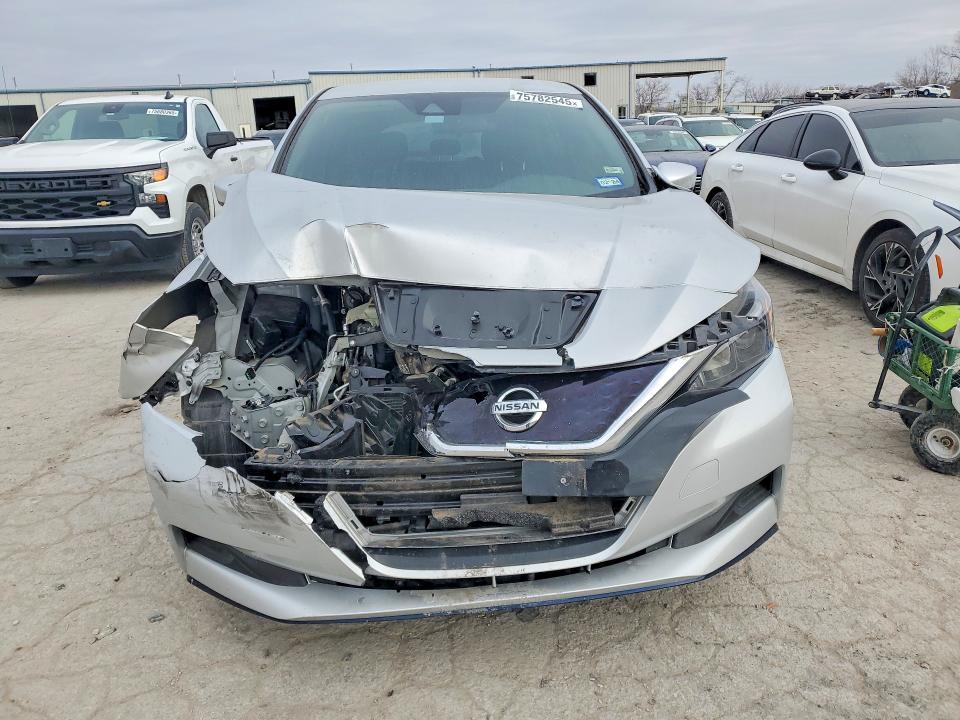 2022 Nissan Leaf s Plus