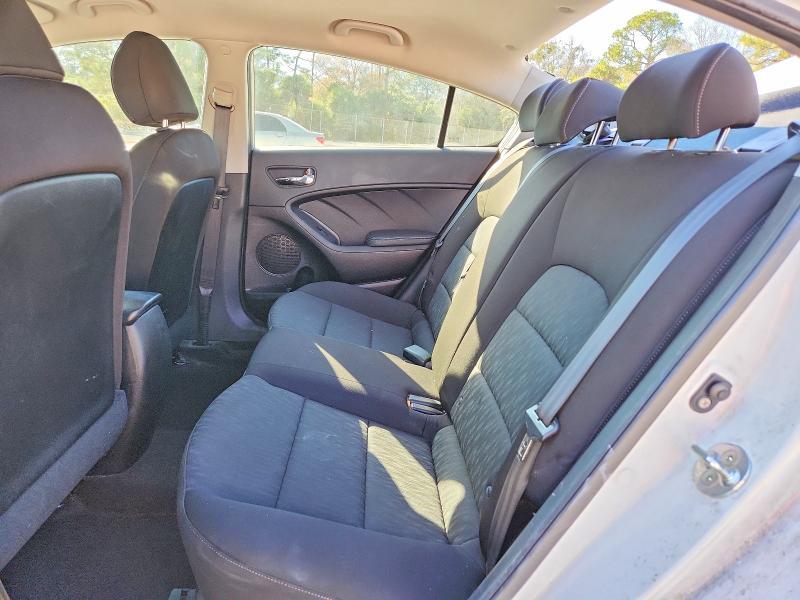 2016 KIA Forte lx
