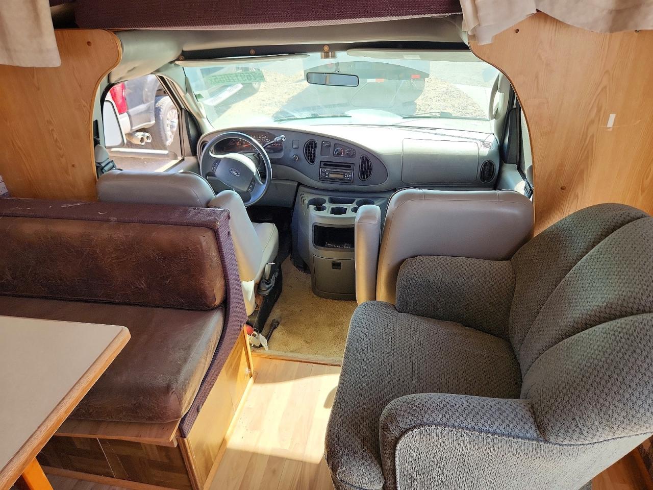 2005 Wildwood 2005 Fore Econoline-RV