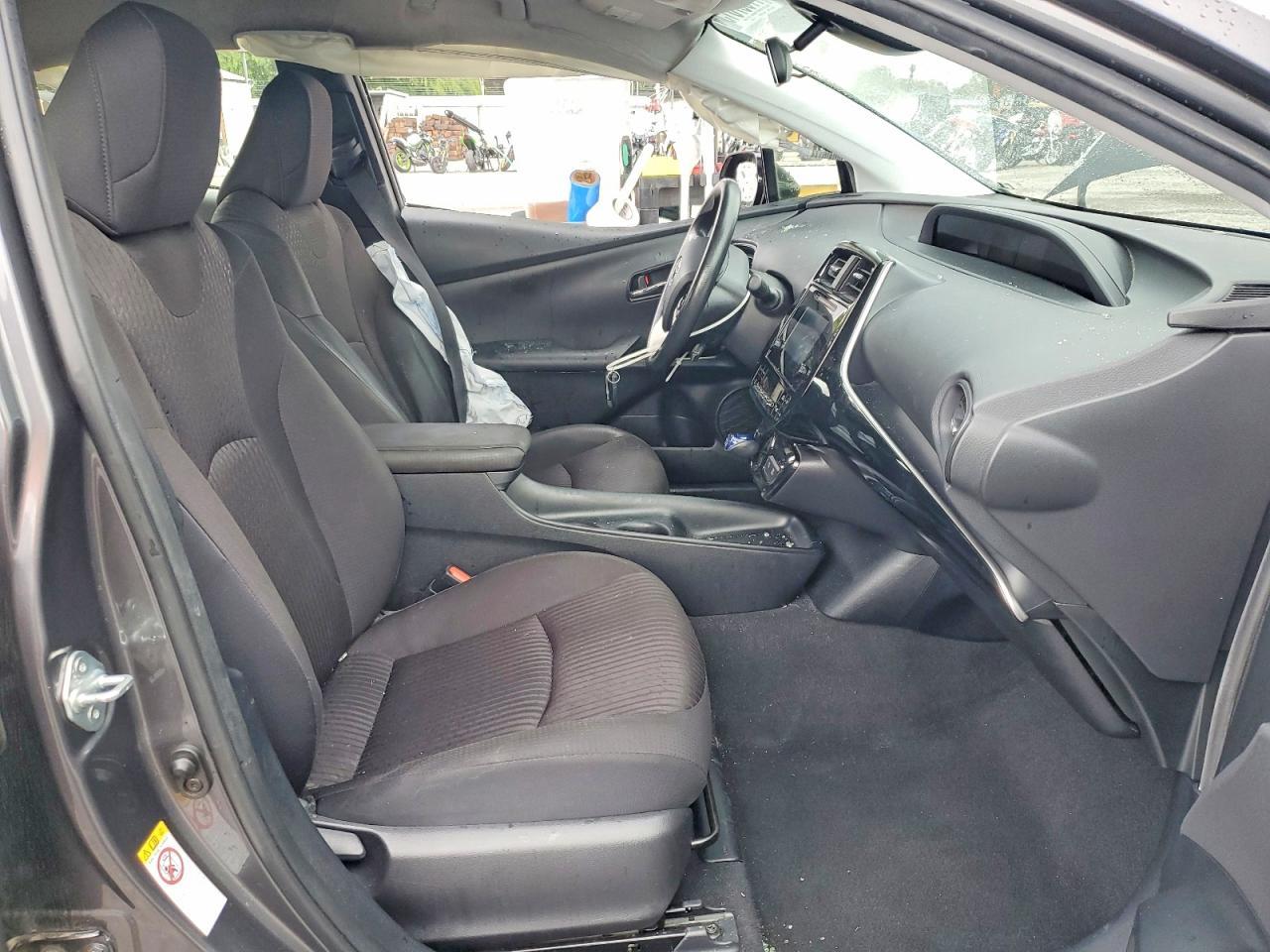 2018 Toyota Prius two