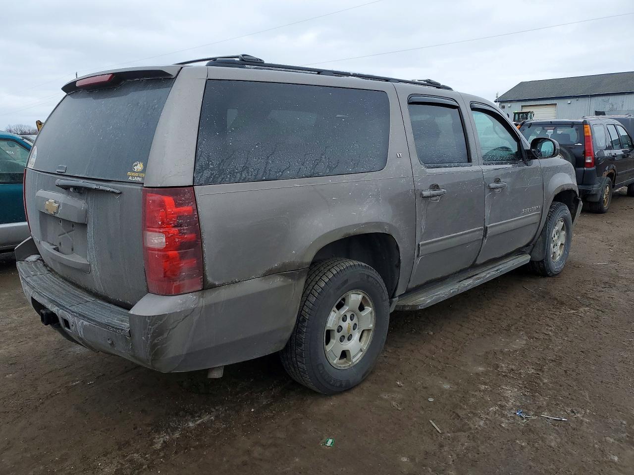2013 Chevrolet Suburban K1500 lt