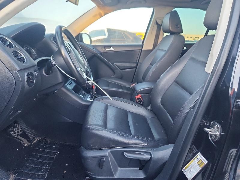 2015 Volkswagen Tiguan s