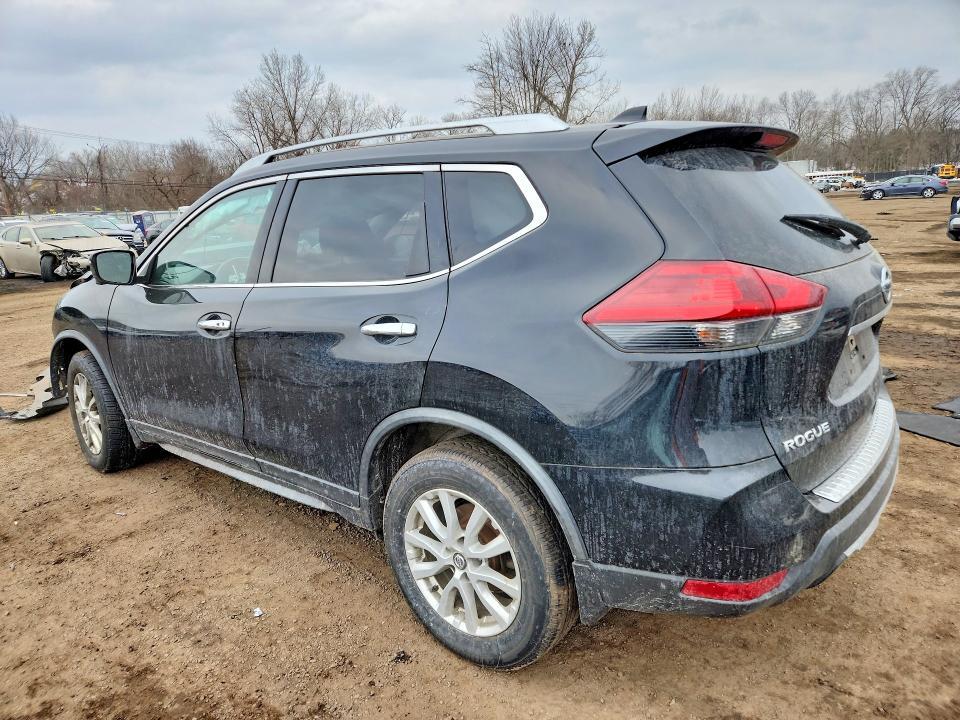2018 Niss Rogue sv