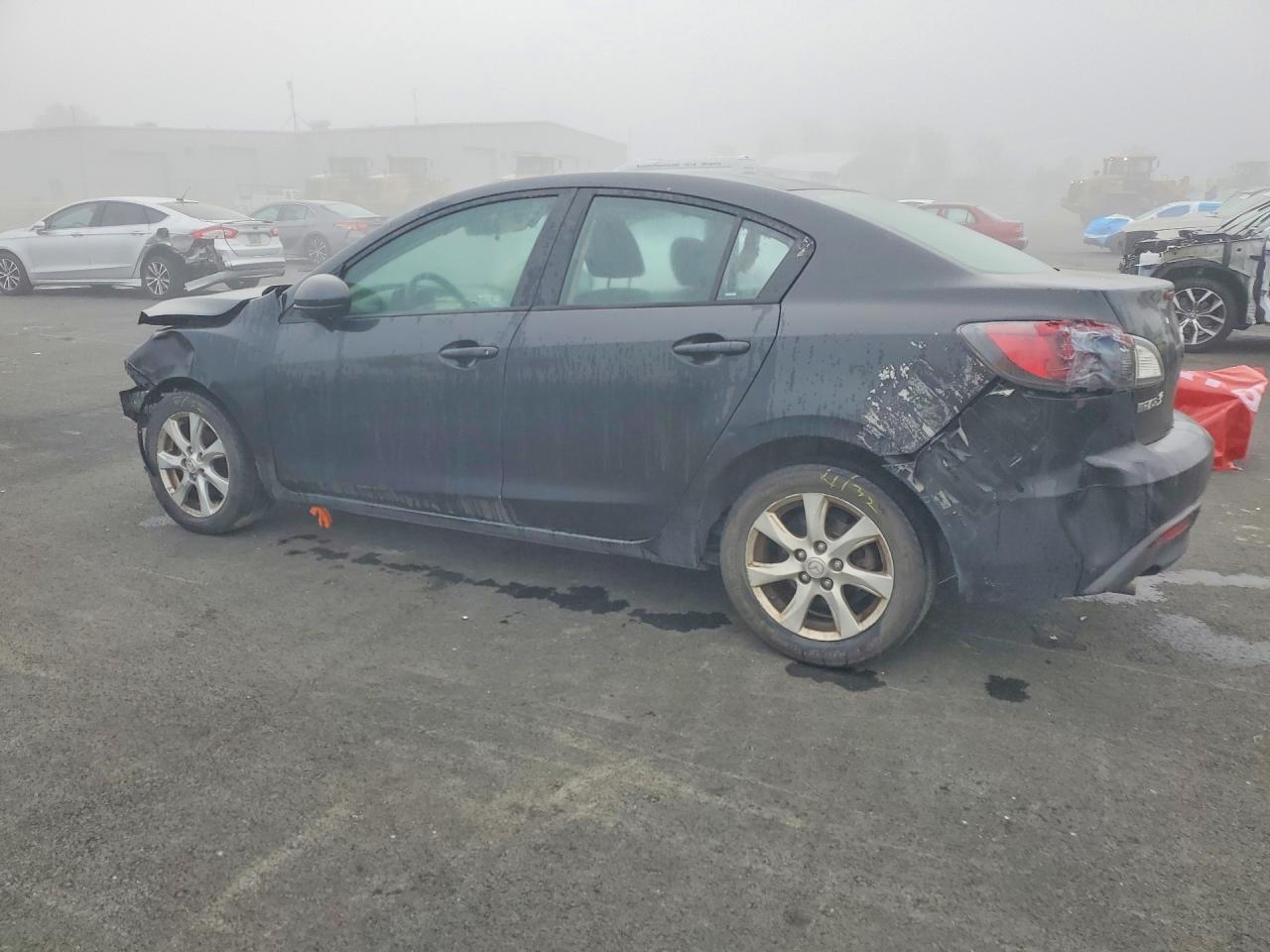 2011 Mazda 3 I