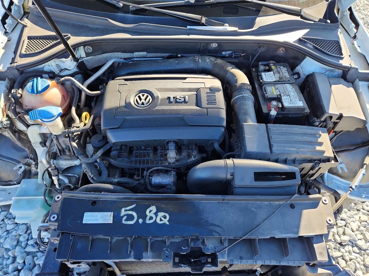 2016 Volkswagen Passat sel