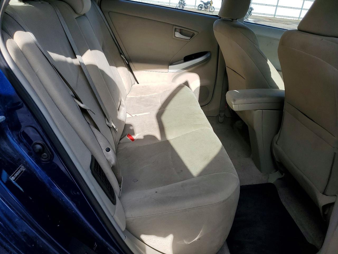2010 Toyota Prius ii