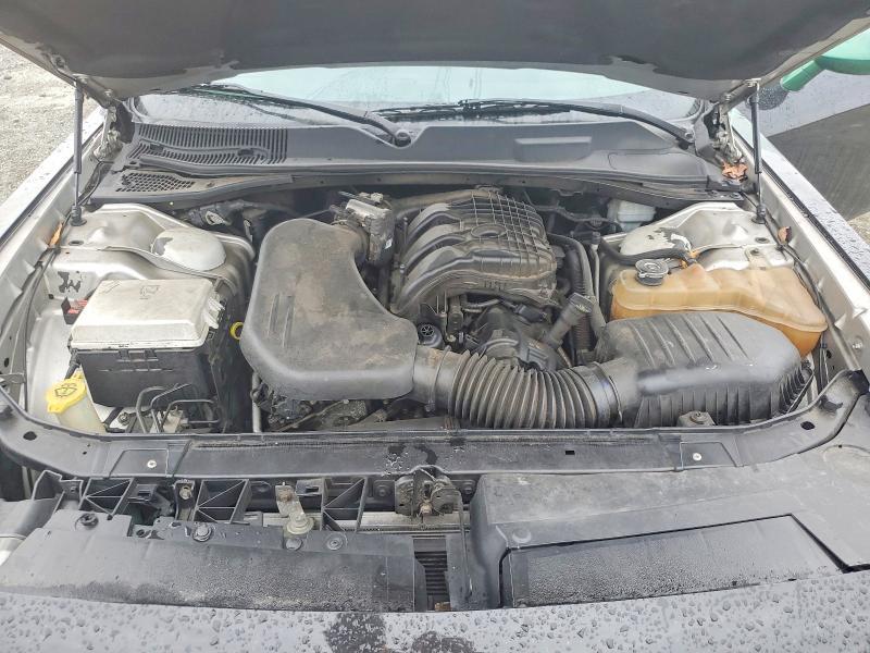 2012 Dodge Challenger sxt
