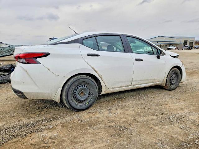 2021 Nissan Versa s