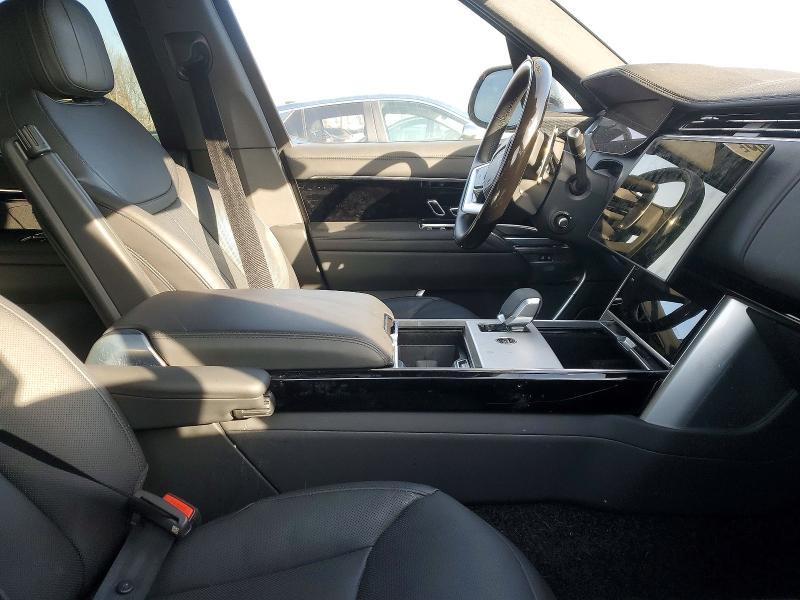 2025 Land Rover Range Rover se