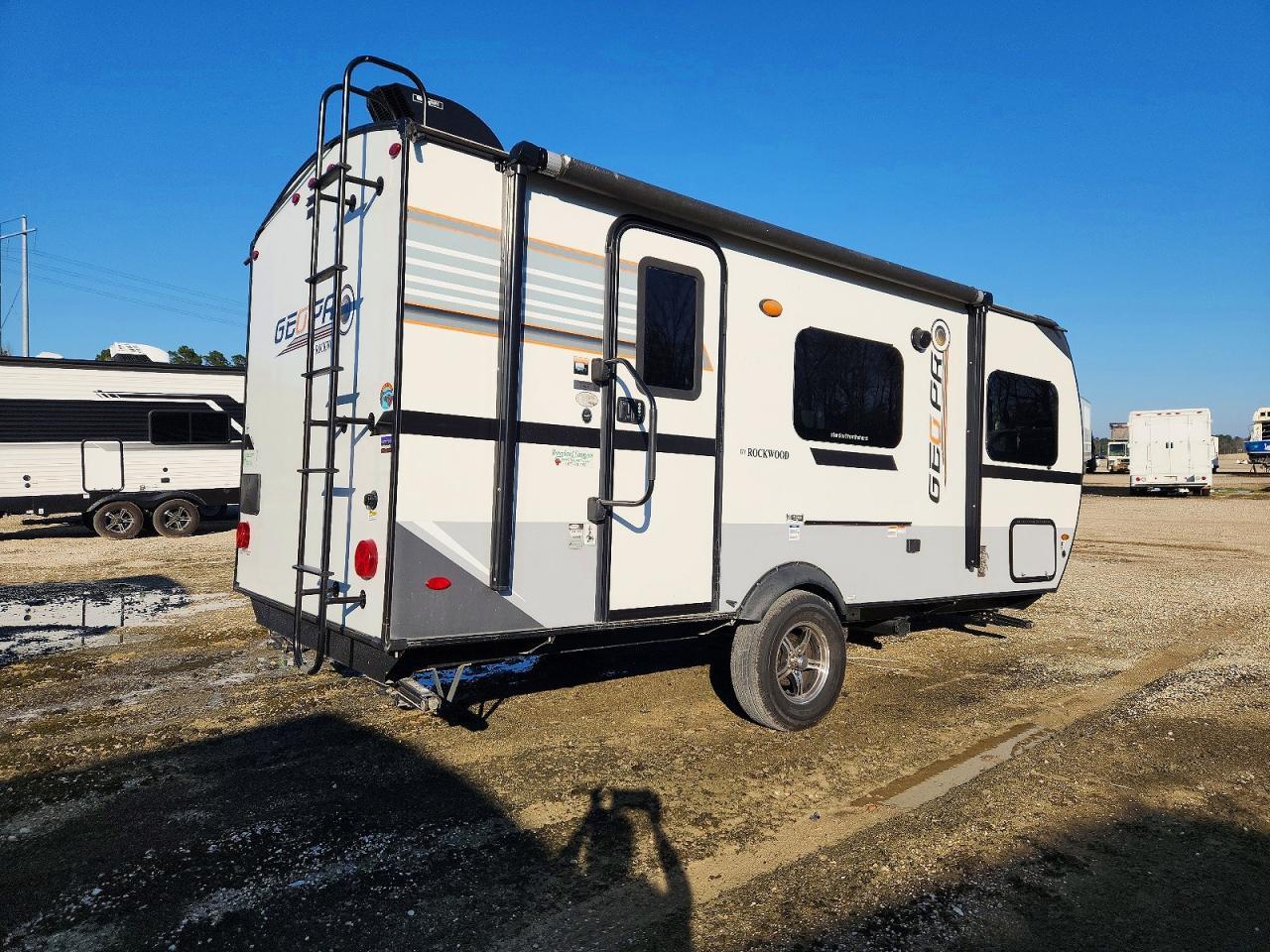 2019 Foresriver 2019 Forest River Rockwood GEO PRO Camper