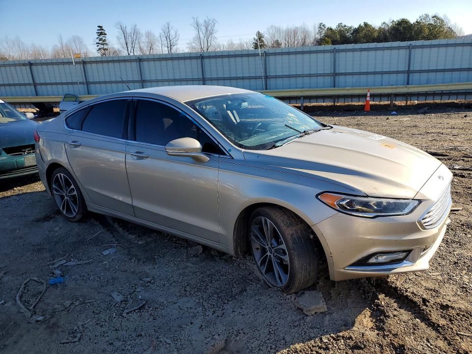 2018 Ford Fusion Titanium/platinum