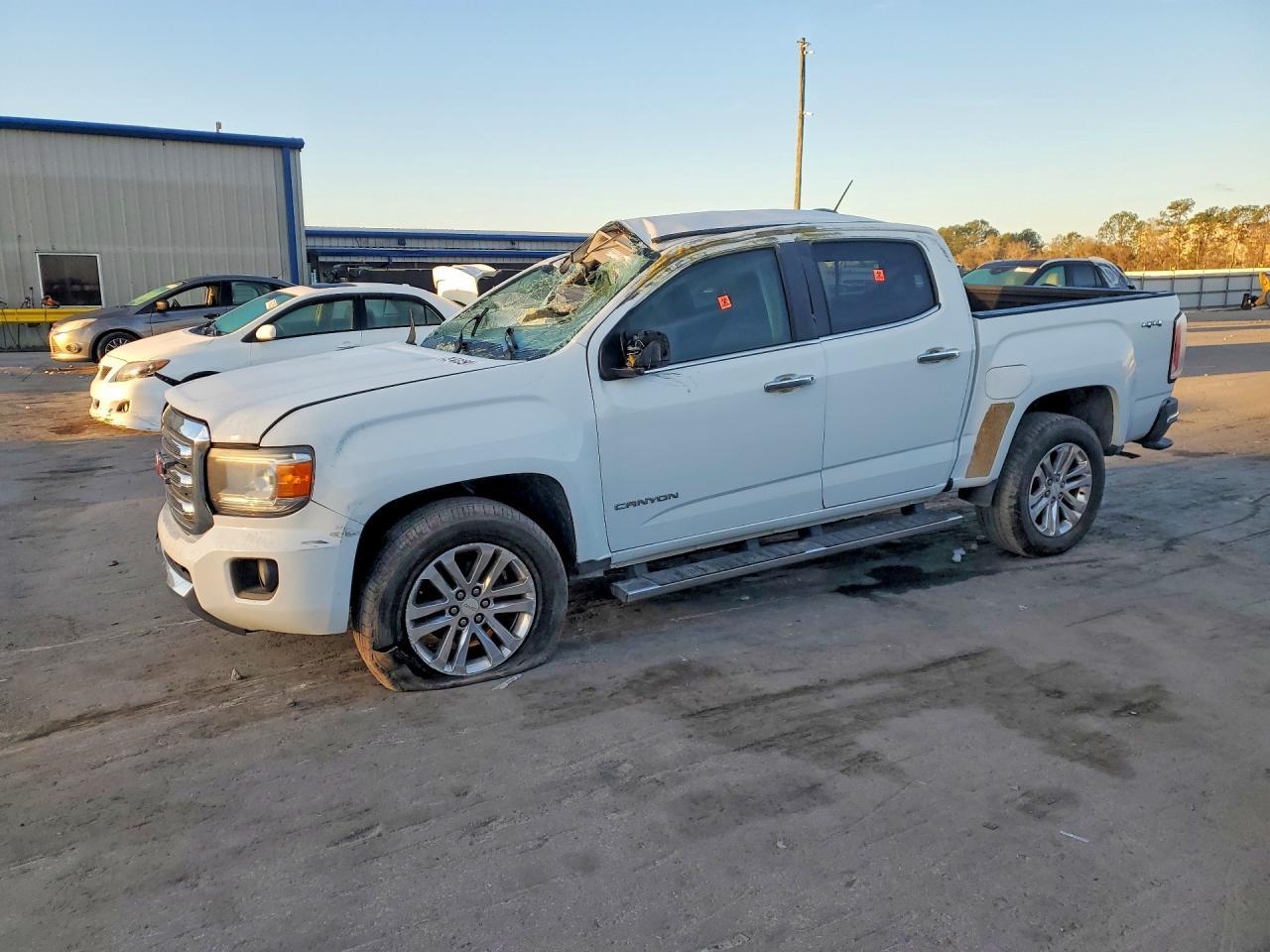 2016 GMC Canyon SLT