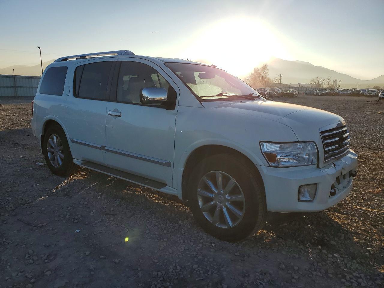 2010 Infinity Qx56