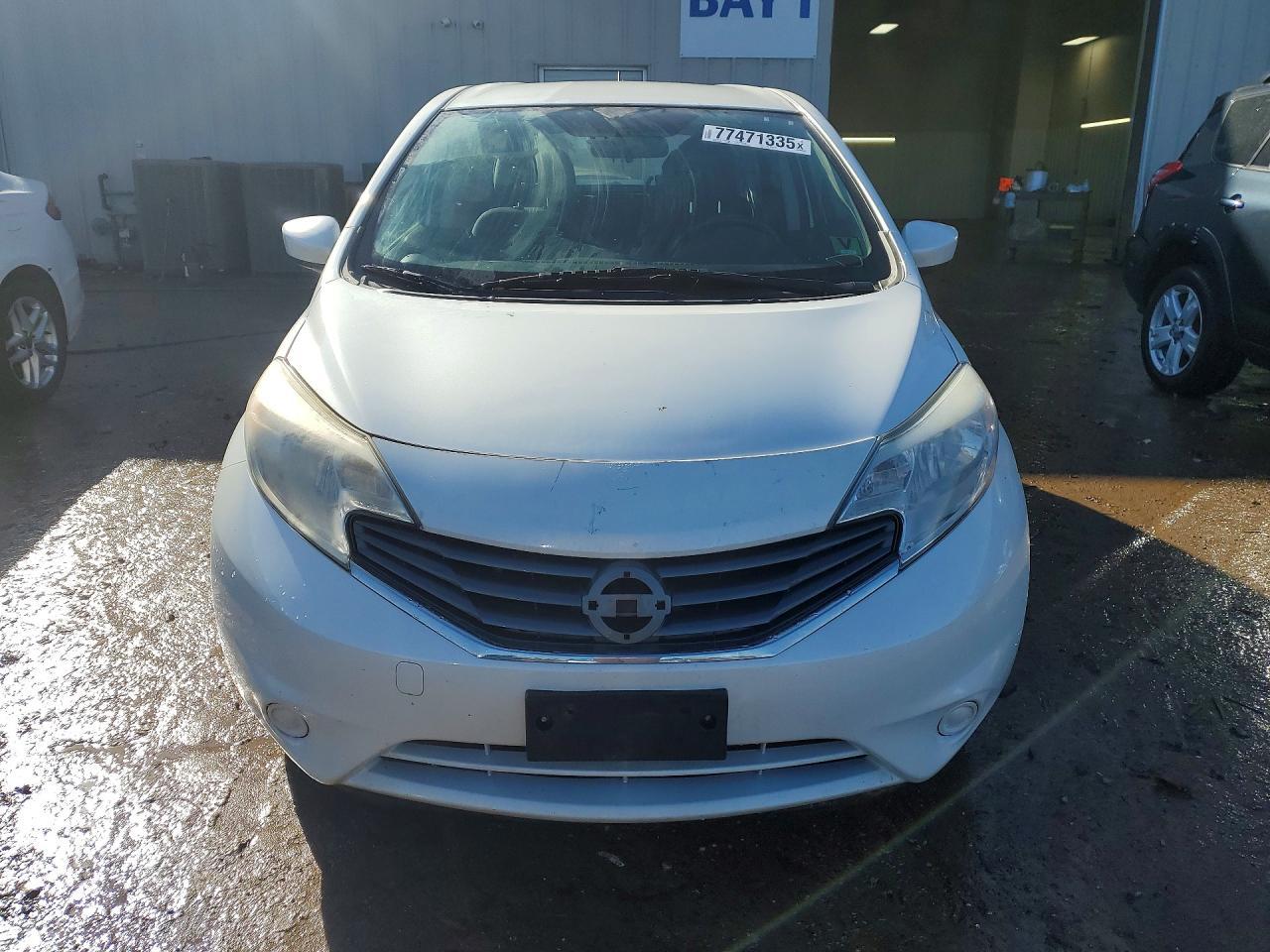 2015 Niss Versa Note