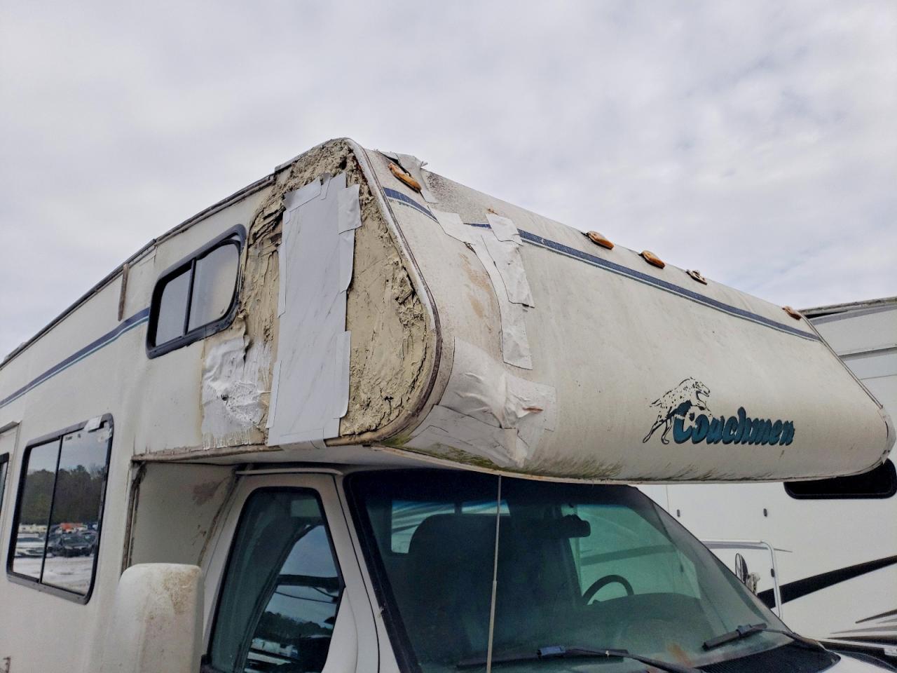 1997 Ford Econoline E450 Super Duty Cutaway Van RV