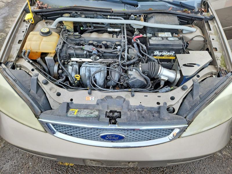 2005 Ford Focus ZX4