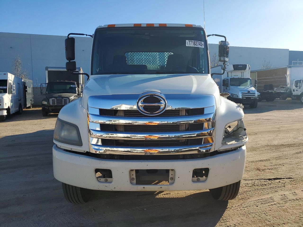 2015 Hino 258 268