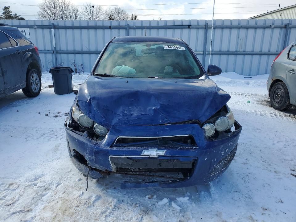 2014 Chevrolet Sonic ls