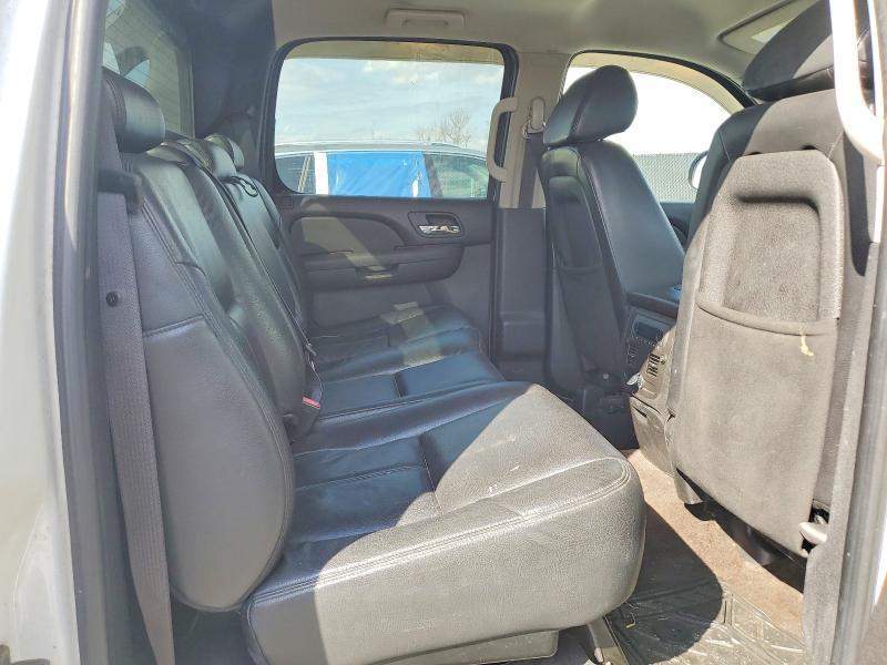 2011 Chevrolet Avalanche ls