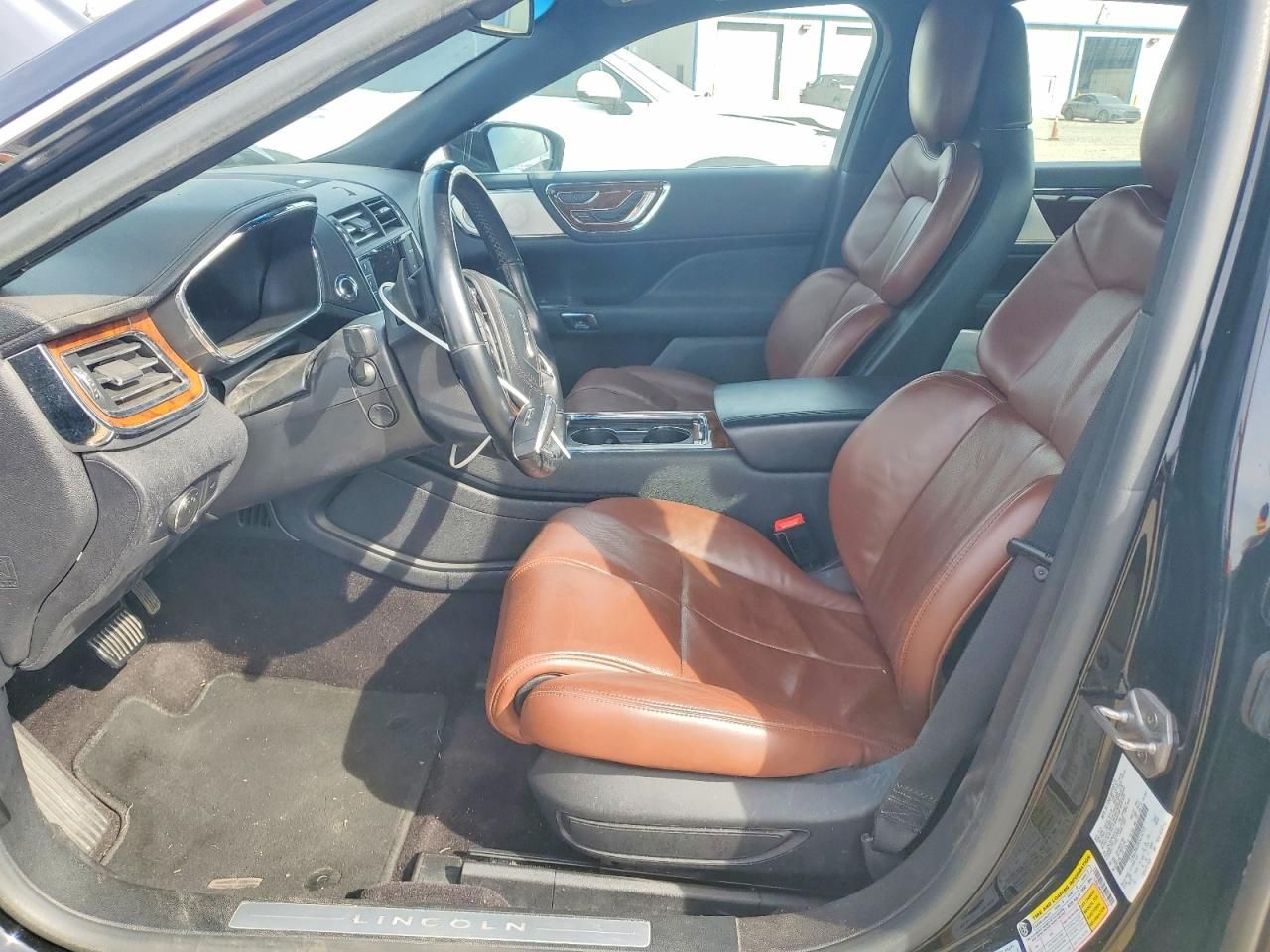 2017 Lincoln Continental Reserve