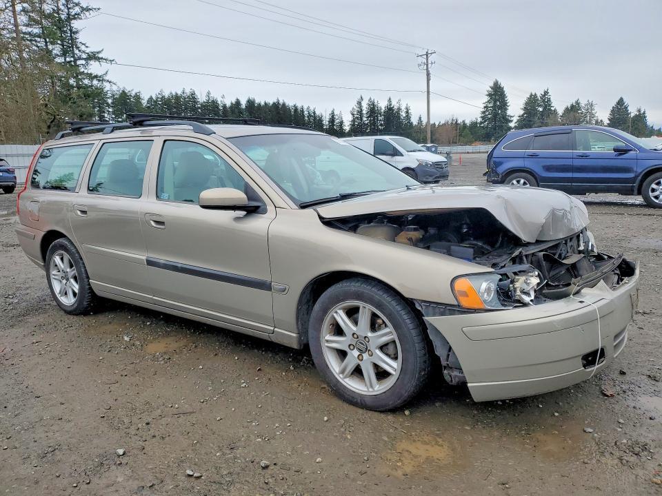 2005 Volvo V70