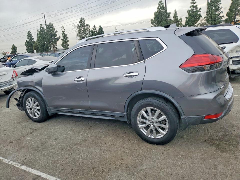 2017 Nissan Rogue s