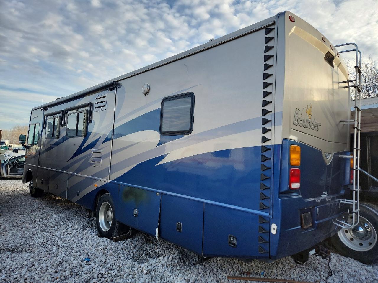 2008 Fleetwood 2007 Ford F550 Super Duty RV