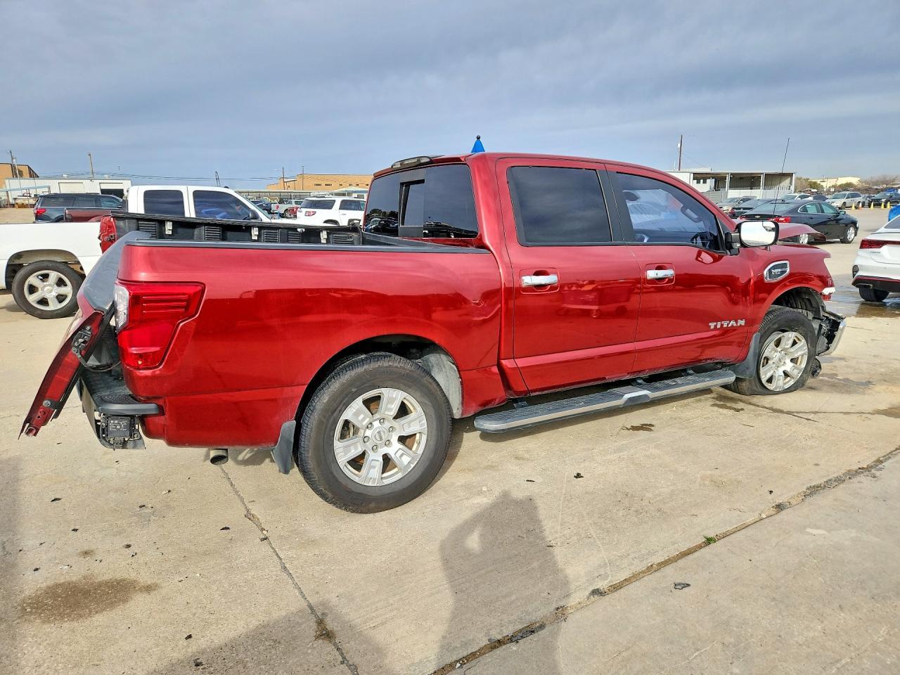 2017 Nissan Titan SV