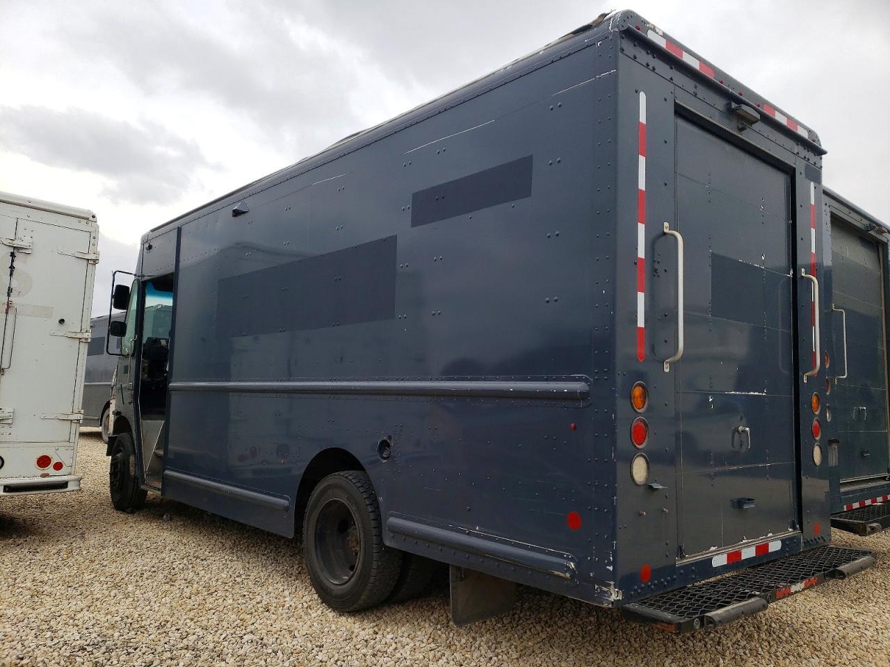 2020 Freightliner MT 45G Delivery Truck