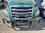 2019 Freigliner Cascadia 126