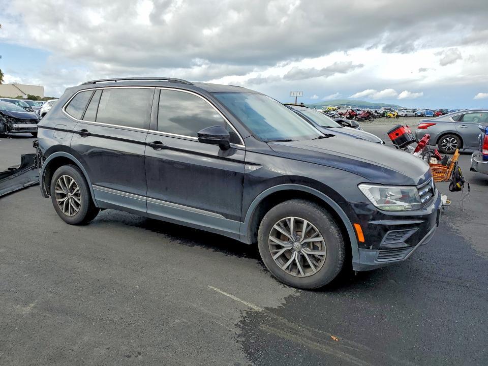 2020 Volkswagen Tiguan se