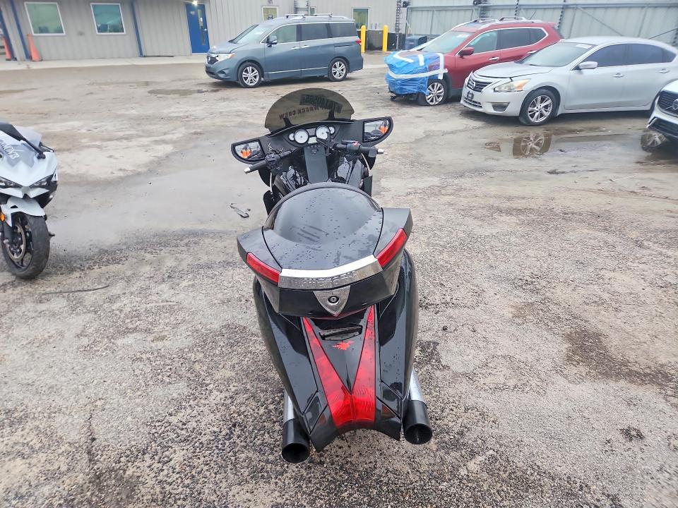 2010 Victory Vision 8-Ball