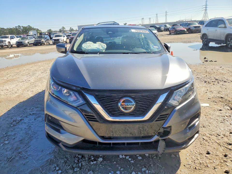 2022 Nissan Rogue Sport s