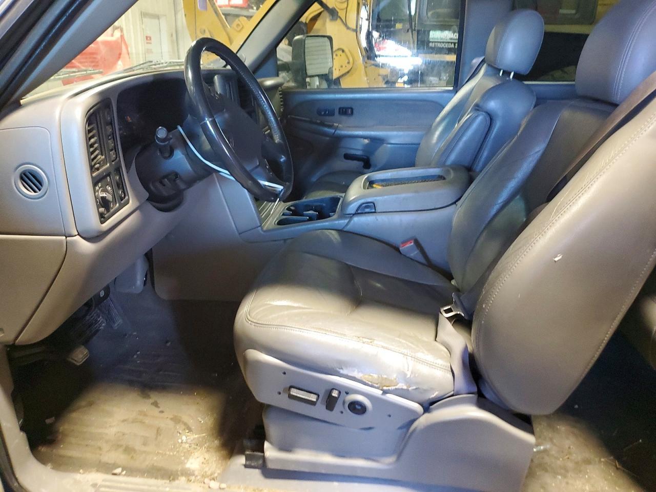 2003 GMC New Sierra K2500