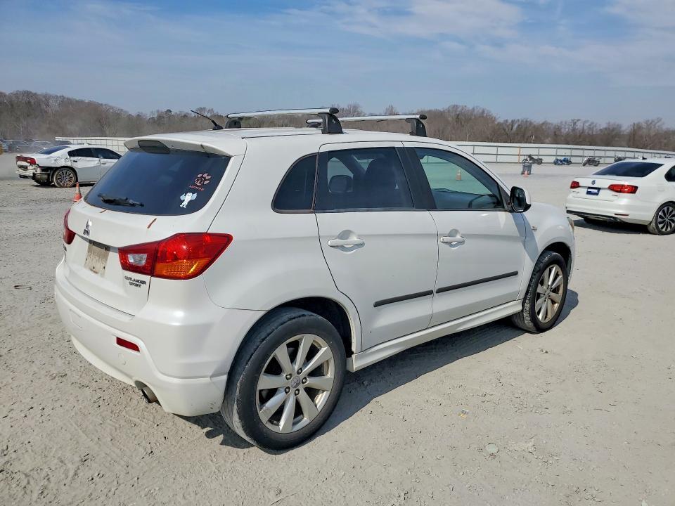 2012 Mitsubishi Outlander Sport se
