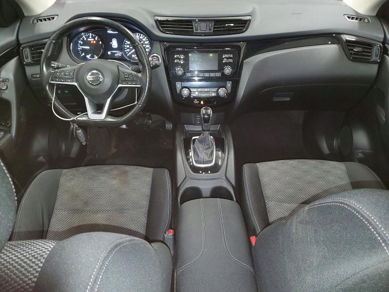 2017 Nissan Qashqai sv