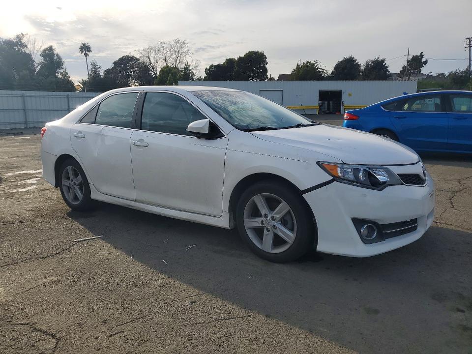 2012 Toyota Camry se