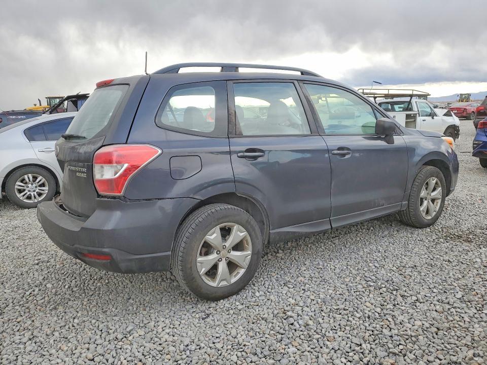 2015 Subaru Forester 2.5i