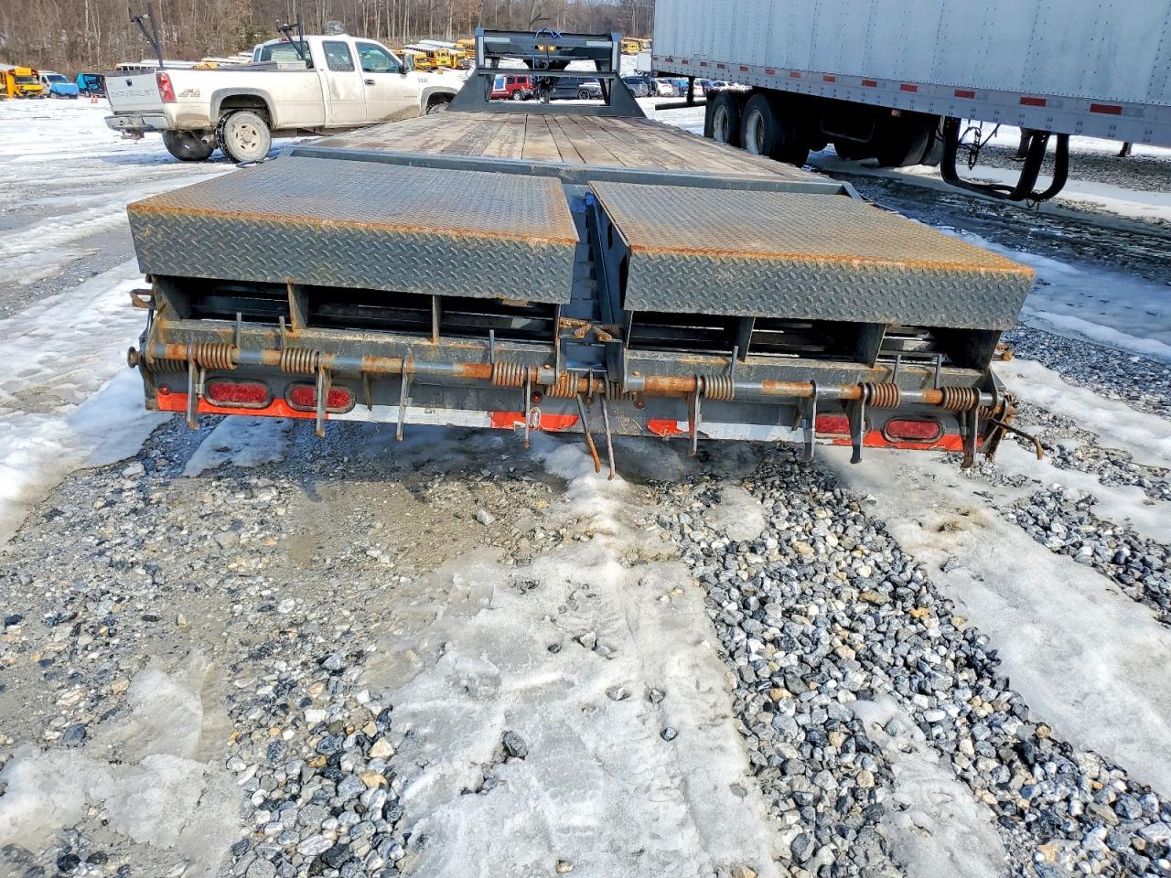 2023 Kaufman Equipment Trailer