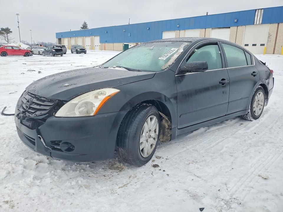 2010 Nissan Altima Base