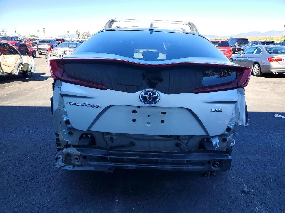 2022 Toyota Prius Prime le